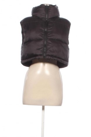 Дамски елек Stradivarius, Размер XS, Цвят Черен, Цена 12,27 €