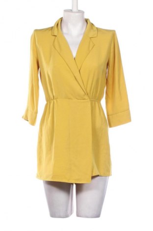 Salopetă scurtă de damă Forever 21, Mărime S, Culoare Galben, Preț 72,99 Lei
