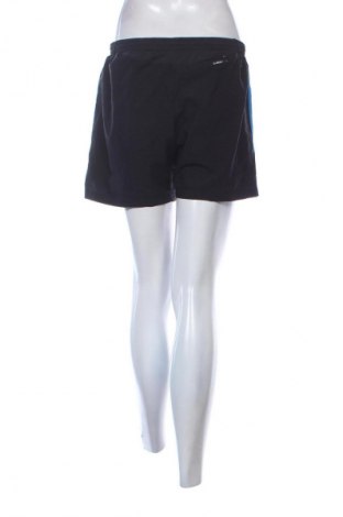 Dámské kraťasy  Adidas, Velikost M, Barva Vícebarevné, Cena  493,00 Kč