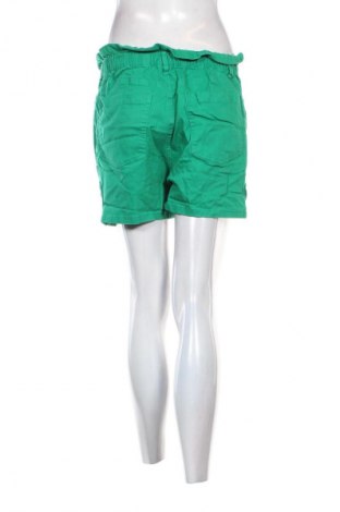 Дамски къс панталон Beloved, Размер M, Цвят Зелен, Цена 9,78 €