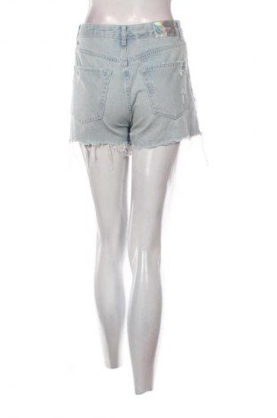Дамски къс панталон Bershka, Размер S, Цвят Син, Цена 9,20 €