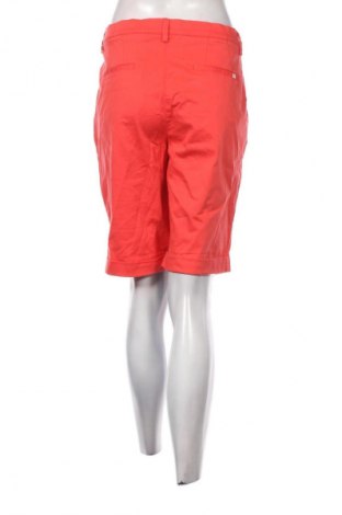 Damskie szorty Brax, Rozmiar M, Kolor Różowy, Cena 67,99 zł