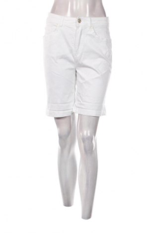 Damskie szorty C&A, Rozmiar M, Kolor Biały, Cena 31,99 zł