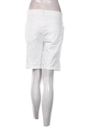 Damskie szorty C&A, Rozmiar M, Kolor Biały, Cena 31,99 zł