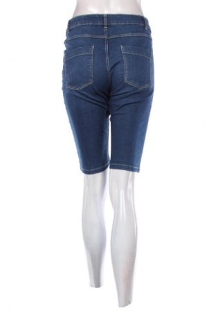 Дамски къс панталон C&A, Размер L, Цвят Син, Цена 7,15 €