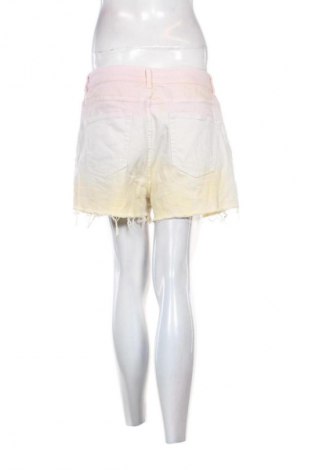 Дамски къс панталон Ciminy, Размер L, Цвят Многоцветен, Цена 9,70 €