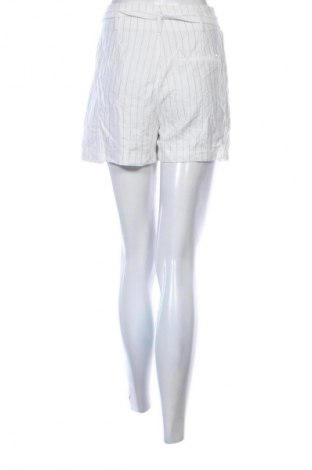 Pantaloni scurți de femei Deeluxe, Mărime S, Culoare Multicolor, Preț 39,99 Lei