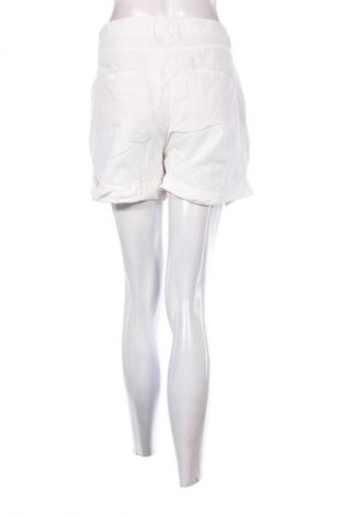 Pantaloni scurți de femei Esmara, Mărime M, Culoare Alb, Preț 52,13 Lei