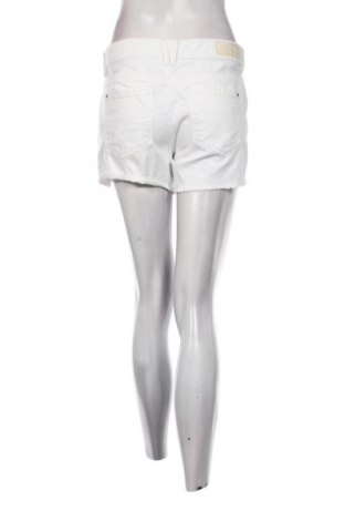 Дамски къс панталон Esprit, Размер L, Цвят Бял, Цена 10,22 €