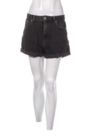 Γυναικείο κοντό παντελόνι Fb Sister, Μέγεθος L, Χρώμα Μαύρο, Τιμή 9,71 €