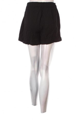 Дамски къс панталон Fb Sister, Размер S, Цвят Черен, Цена 4,60 €
