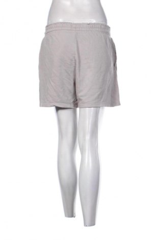 Дамски къс панталон H&M Divided, Размер M, Цвят Сив, Цена 10,00 €