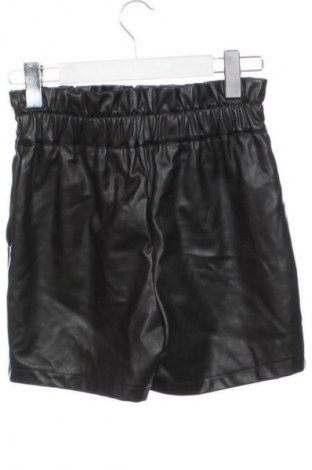 Дамски къс панталон Jdy, Размер XS, Цвят Черен, Цена 5,11 €