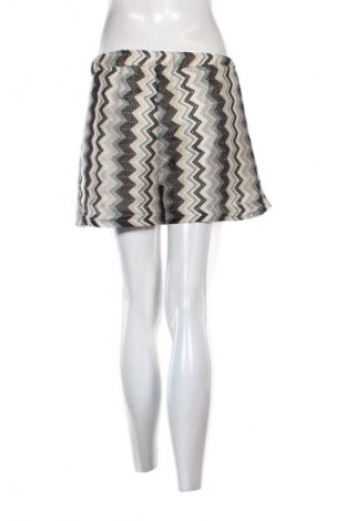 Női rövidnadrág Luxury, Méret M, Szín Sokszínű, Ár 4 010 Ft