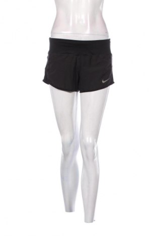 Női rövidnadrág Nike, Méret S, Szín Fekete, Ár 7 025 Ft