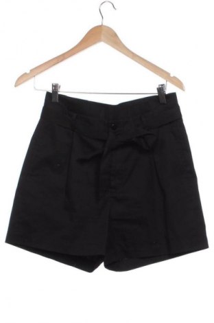 Γυναικείο κοντό παντελόνι Noisy May, Μέγεθος M, Χρώμα Μαύρο, Τιμή 17,38 €