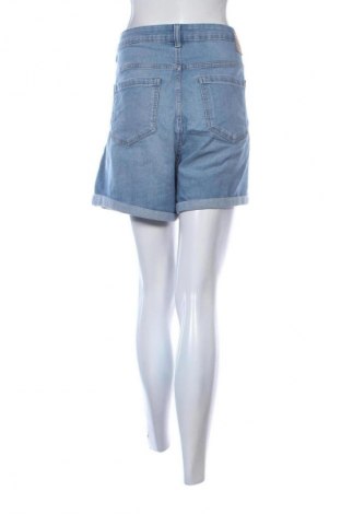 Γυναικείο κοντό παντελόνι Pieces, Μέγεθος 3XL, Χρώμα Μπλέ, Τιμή 10,00 €