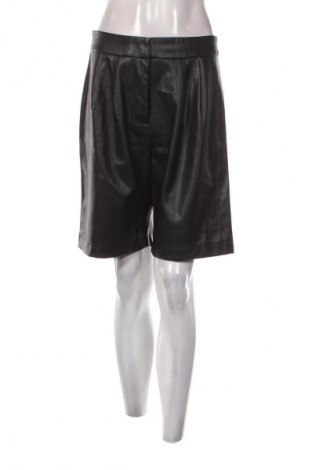 Дамски къс панталон Primark, Размер M, Цвят Черен, Цена 4,60 €