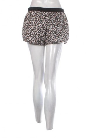 Дамски къс панталон Protest, Размер L, Цвят Многоцветен, Цена 5,62 €