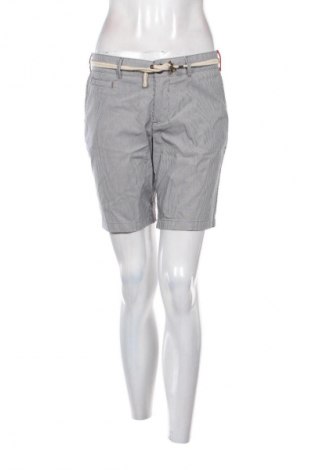 Γυναικείο κοντό παντελόνι Pull&Bear, Μέγεθος XL, Χρώμα Πολύχρωμο, Τιμή 10,00 €