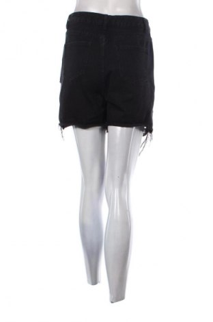 Γυναικείο κοντό παντελόνι SHEIN, Μέγεθος S, Χρώμα Μαύρο, Τιμή 10,00 €
