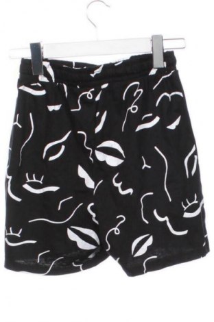 Γυναικείο κοντό παντελόνι Sinsay, Μέγεθος XS, Χρώμα Πολύχρωμο, Τιμή 9,71 €