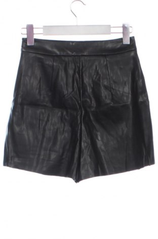 Női rövidnadrág Stradivarius, Méret XS, Szín Fekete, Ár 4 132 Ft