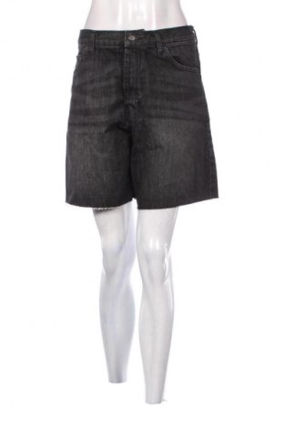 Γυναικείο κοντό παντελόνι Topshop, Μέγεθος S, Χρώμα Μαύρο, Τιμή 17,00 €