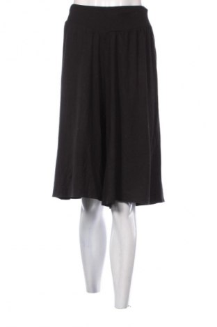 Γυναικείο κοντό παντελόνι Ulla Popken, Μέγεθος XL, Χρώμα Μαύρο, Τιμή 39,37 €