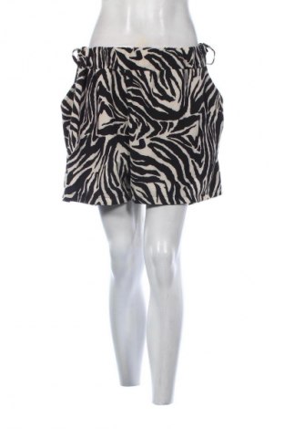 Γυναικείο κοντό παντελόνι Unbranded, Μέγεθος S, Χρώμα Πολύχρωμο, Τιμή 9,71 €