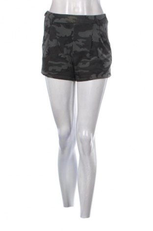Pantaloni scurți de femei Unbranded, Mărime S, Culoare Multicolor, Preț 52,13 Lei