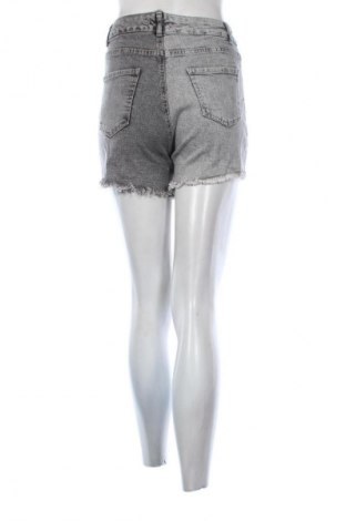 Pantaloni scurți de femei Unbranded, Mărime M, Culoare Gri, Preț 83,41 Lei