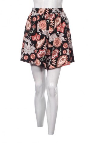 Дамски къс панталон Unbranded, Размер M, Цвят Многоцветен, Цена 10,00 €