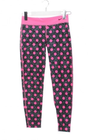 Дамски клин Nike, Размер M, Цвят Многоцветен, Цена 17,00 €