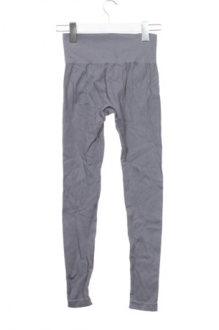 Дамски клин Pull&Bear, Размер XS, Цвят Сив, Цена 12,27 €