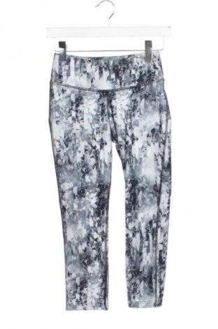 Дамски клин Reebok, Размер XS, Цвят Многоцветен, Цена 17,35 €