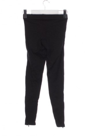 Дамски клин Sinsay, Размер XS, Цвят Черен, Цена 9,78 €