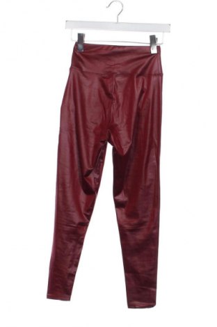 Дамски клин Unbranded, Размер XS, Цвят Червен, Цена 10,00 €