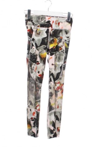 Dámské legíny  Under Armour, Velikost XS, Barva Vícebarevné, Cena  567,00 Kč