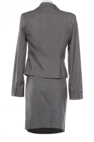 Дамски костюм Orsay, Размер M, Цвят Сив, Цена 45,00 €