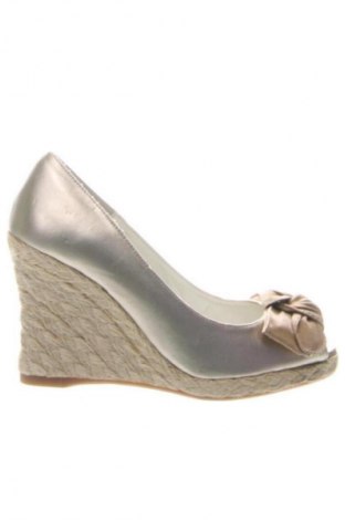 Γυναικεία παπούτσια Alesya, Μέγεθος 35, Χρώμα  Μπέζ, Τιμή 59,99 €