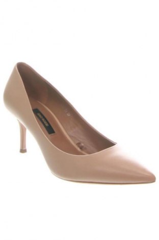Obuwie damskie Gino Rossi, Rozmiar 37, Kolor Beżowy, Cena 310,79 zł