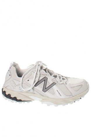Încălțăminte de damă New Balance, Mărime 39, Culoare Alb, Preț 439,79 Lei