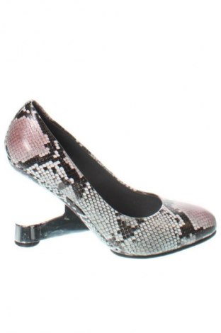 Дамски обувки Nude, Размер 38, Цвят Многоцветен, Цена 97,00 €
