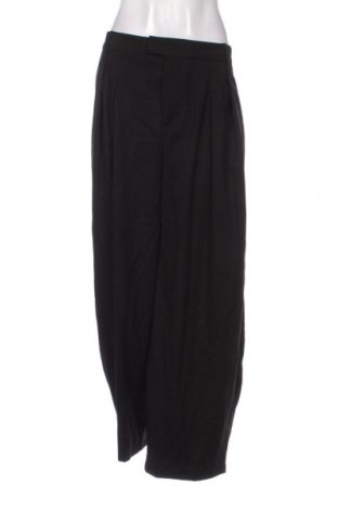 Дамски панталон Bershka, Размер XL, Цвят Черен, Цена 46,63 €