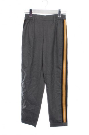 Damenhose Bershka, Größe XS, Farbe Grau, Preis 9,99 €