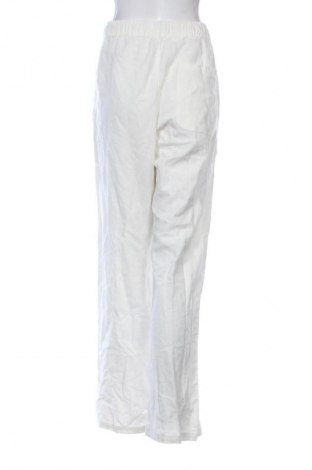 Damskie spodnie Bershka, Rozmiar M, Kolor Biały, Cena 123,99 zł