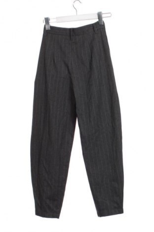 Дамски панталон Bershka, Размер XXS, Цвят Многоцветен, Цена 6,64 €