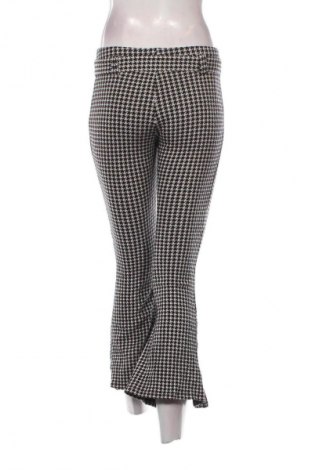 Damenhose Bershka, Größe S, Farbe Mehrfarbig, Preis € 15,00