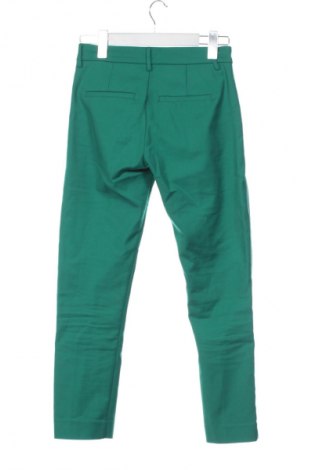 Damskie spodnie Bershka, Rozmiar S, Kolor Zielony, Cena 80,38 zł